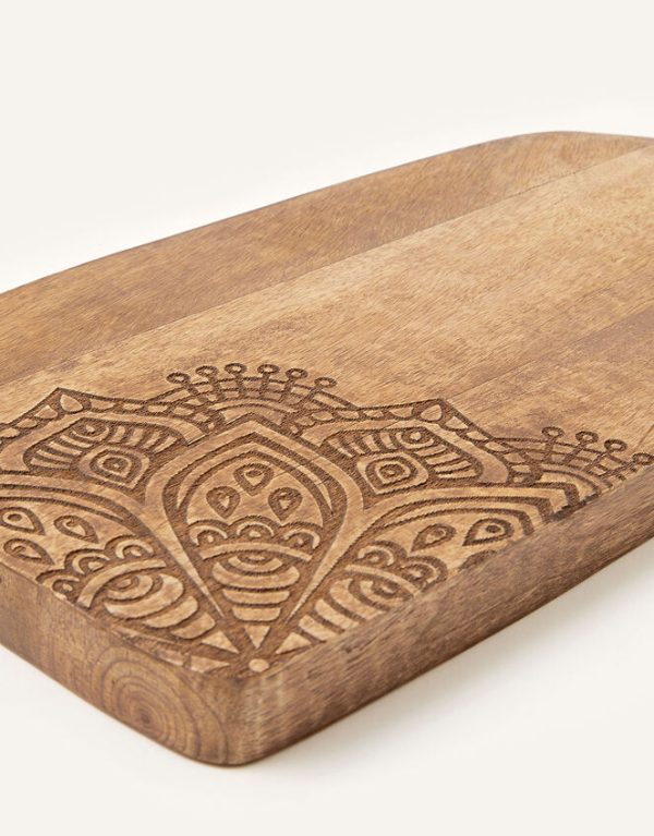 Monsoon Carved Wooden Chopping Board - Image 3