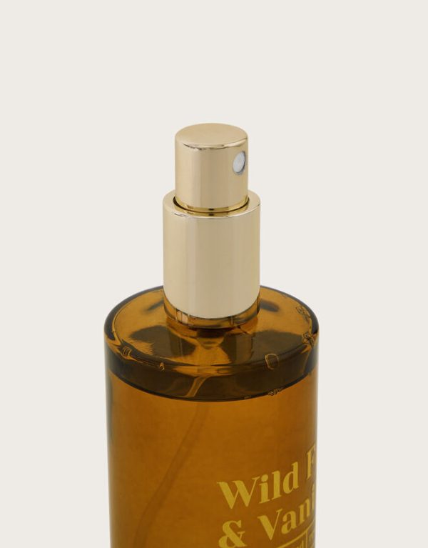 Monsoon Wild Fig and Vanilla Room Spray - Image 2