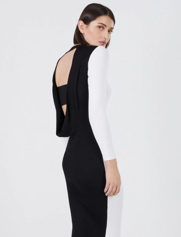 BCBG PAOLO OPEN BACK SWEATER DRESS - GARDENIA/BLACK COMBO - Image 4