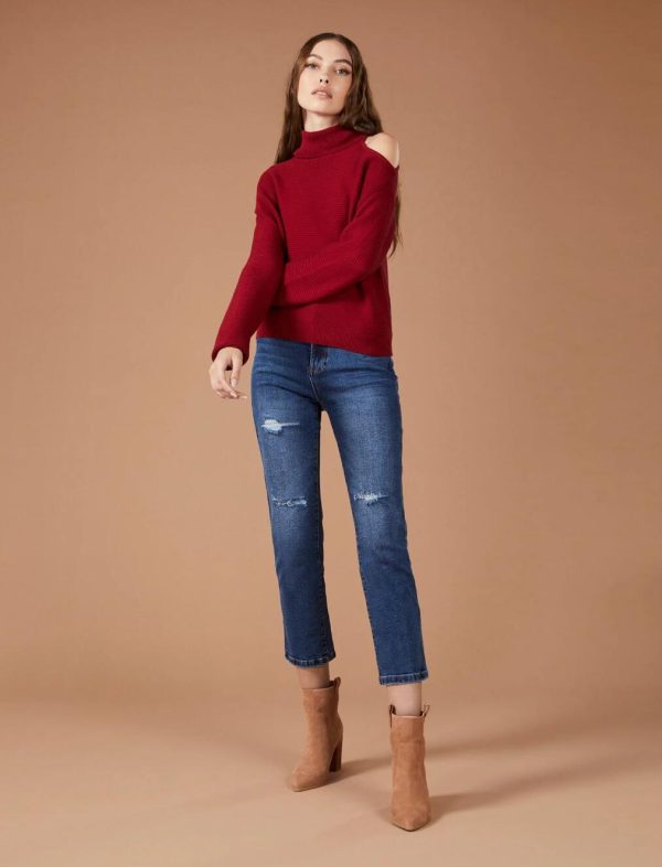 BCBG TURTLENECK CUTOUT SHOULDER SWEATER - RHUBARB