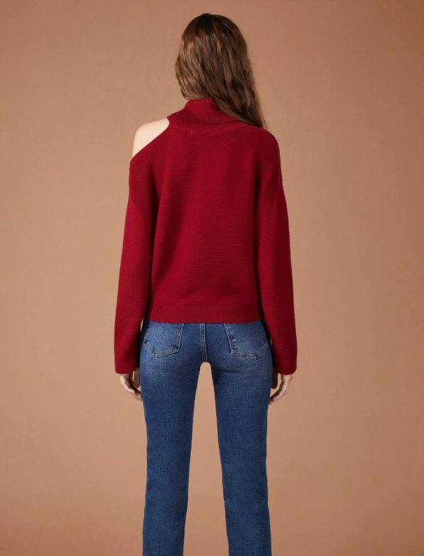 BCBG TURTLENECK CUTOUT SHOULDER SWEATER - RHUBARB - Image 3