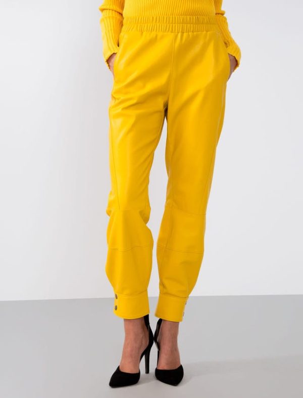 Bcbg FAUX LEATHER JOGGER PANT - Image 4