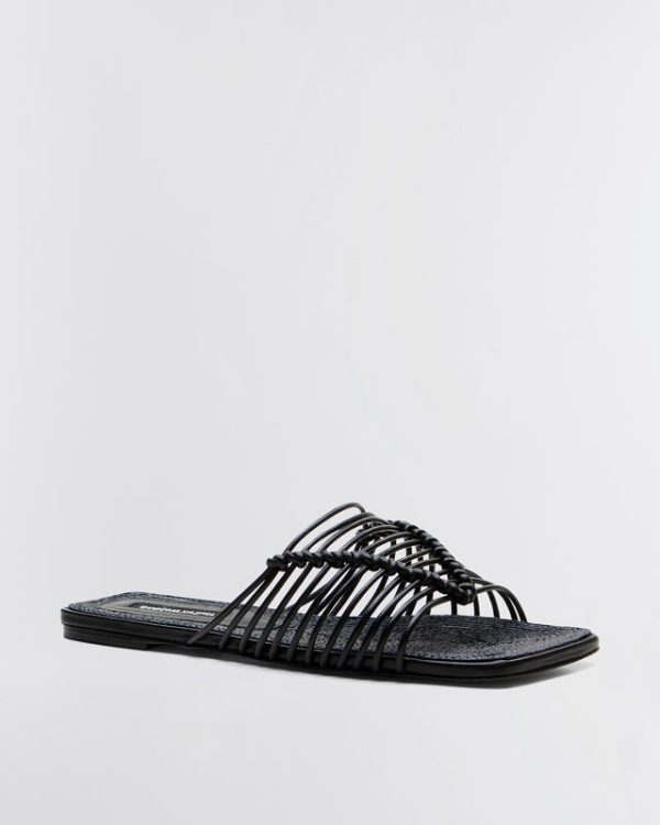 Bcbg Ryoni Flat Sandal