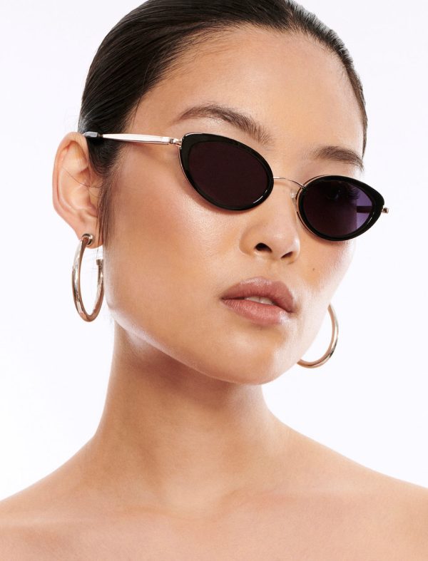 Bcbg Oval Classic 1994 Sunglasses Gold/Black - Image 3