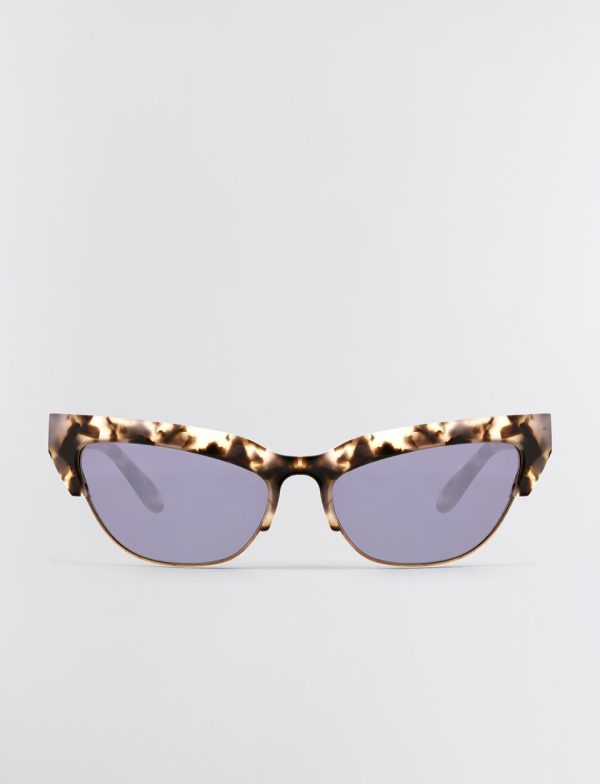 Bcbg Retro Kitten Sunglasses Blush Demi + Shiny Rose Gold - Image 2