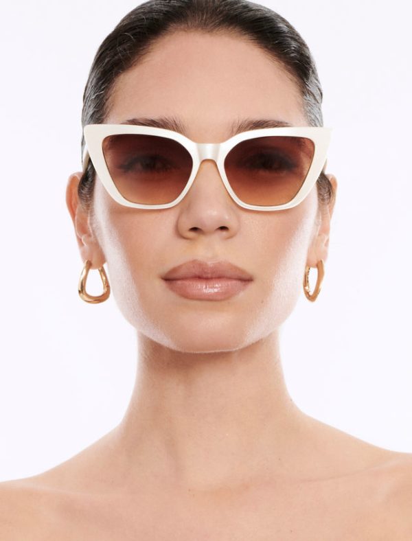 Bcbg Kendall Cat Eye Sunglasses Ivory - Image 4