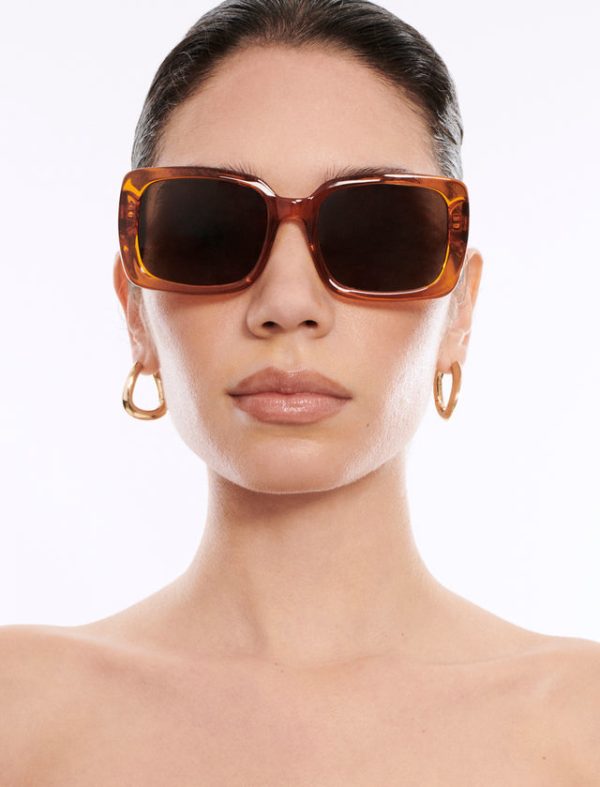 Bcbg Rectangle 1982 Sunglasses Apricot - Image 4