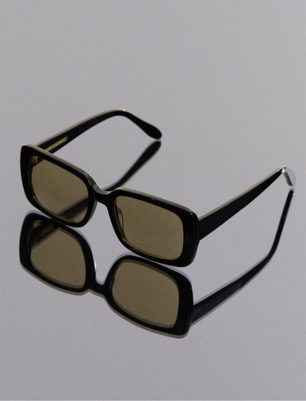 Bcbg Rectangle 1982 Sunglasses Black w/Light Brown Lens - Image 6