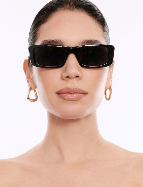 Bcbg Modern Icon Rectangle Sunglasses Black - Image 7