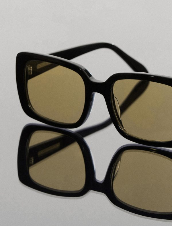 Bcbg Rectangle 1982 Sunglasses - Image 5