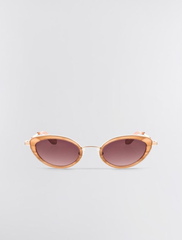 Bcbg Oval Classic 1994 Sunglasses - Image 3