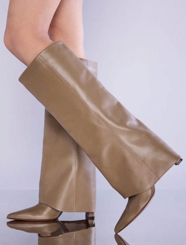 Bcbg Ebana Hooded Boot - Image 2