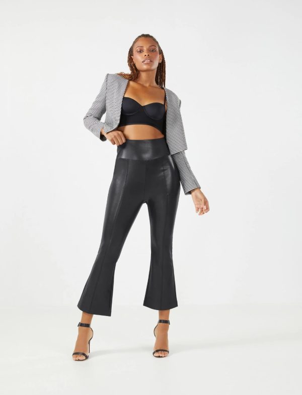 BCBG ALLEGRA FAUX LEATHER FLARE PANT - BLACK BEAUTY - Image 3