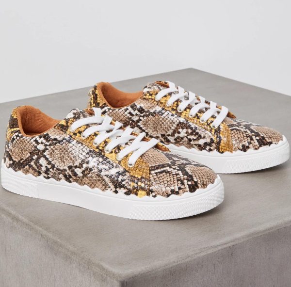 BCBG LANIE LACE-UP SNEAKER - IVORY AND YELLOW SNAKE