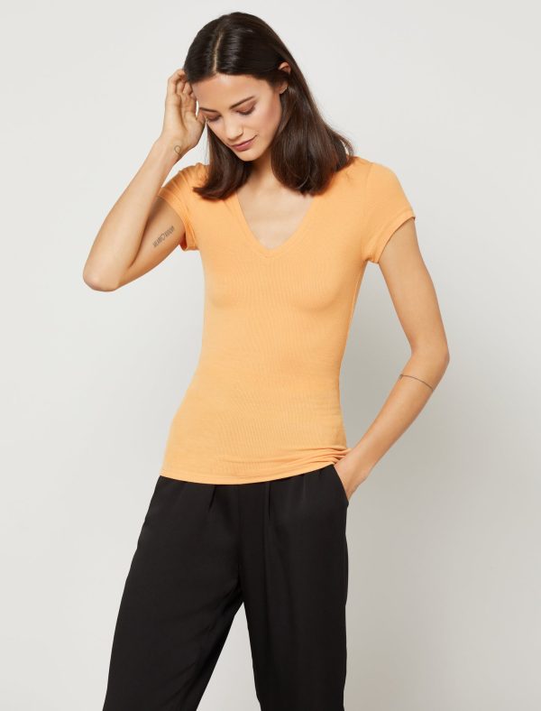 Bcbg Liana Short Sleeve V-Neck Tee - Image 13